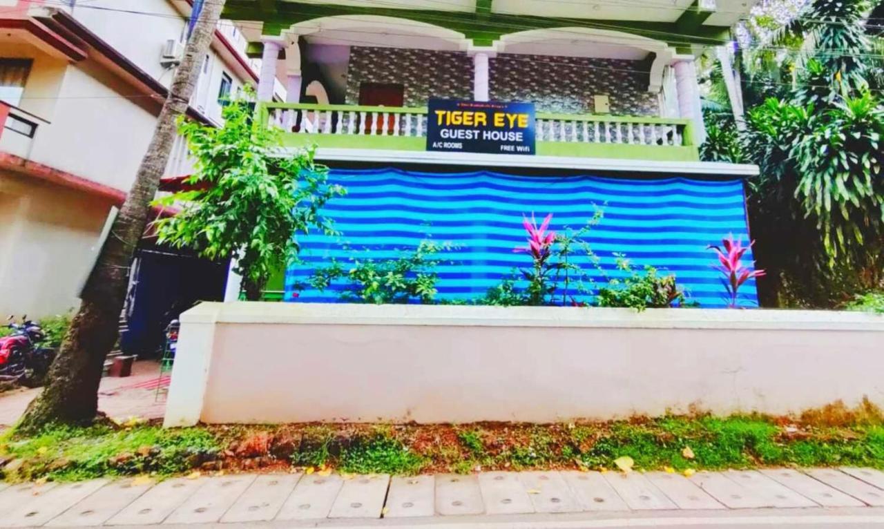 Tiger Eye Guest House Calangute Luaran gambar